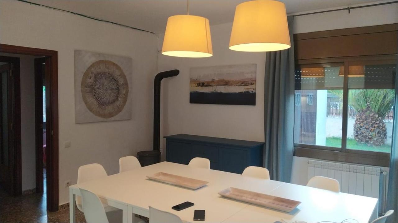 Villa Franz House Casa Principal Canyelles  Εξωτερικό φωτογραφία